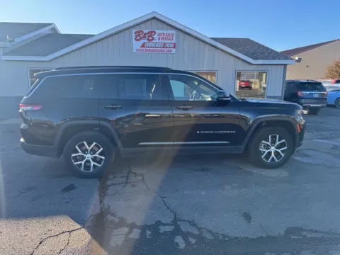 Photos of 2024 Jeep Grand Cherokee L Limited for sale in Brookings, SD at B & B Auto Sales