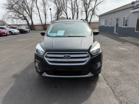 More photos of 2018 Ford Escape SE at B & B Auto Sales, SD