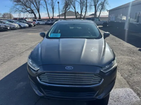 Photos of 2016 Ford Fusion SE for sale in Brookings, SD at B & B Auto Sales
