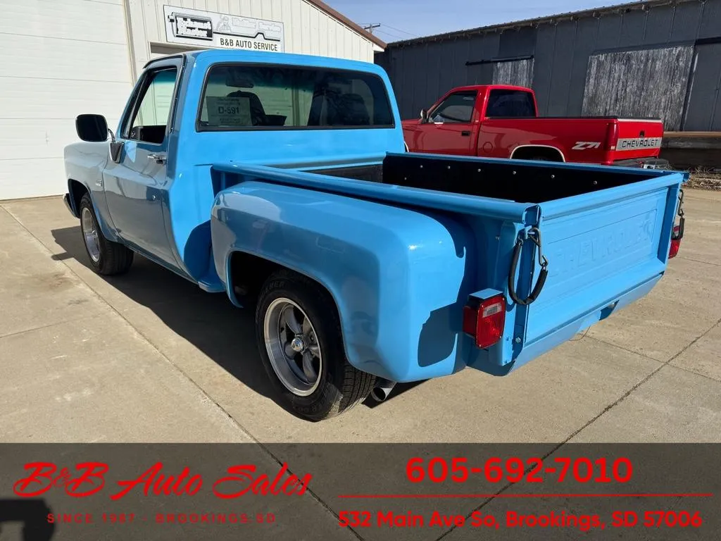 1983 Chevrolet C10 - Photo 5