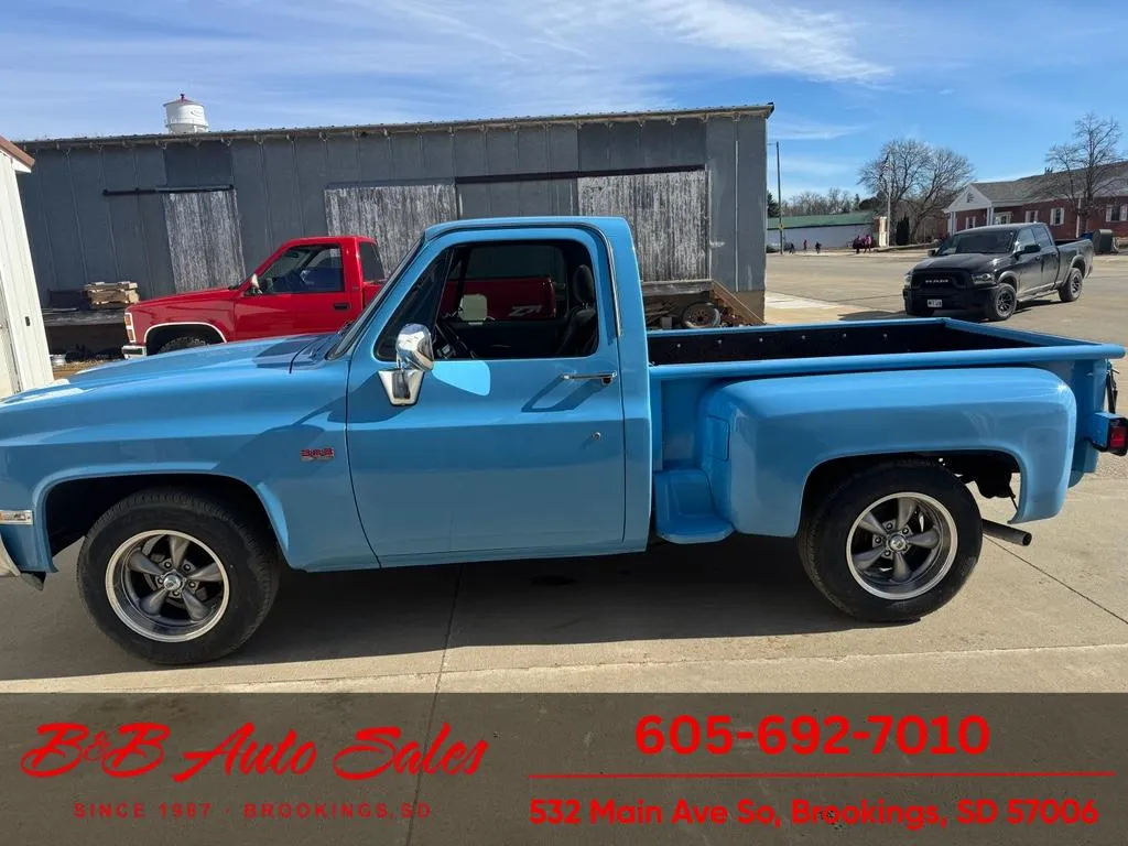 1983 Chevrolet C10 - Photo 4