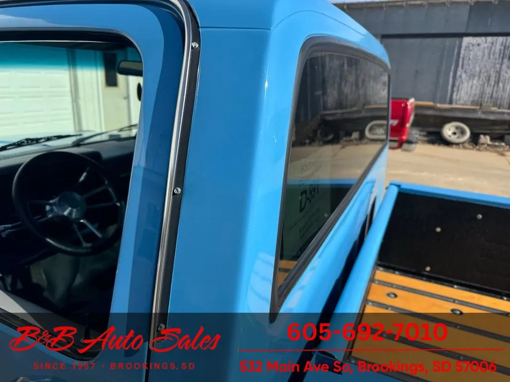 1983 Chevrolet C10 - Photo 46
