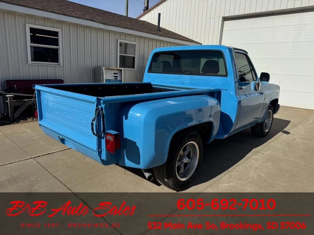 1983 Chevrolet C10 - Photo 7