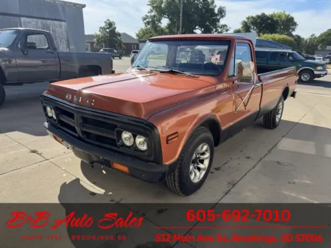 More photos of 1971 GMC C20 Longhorn at B & B Auto Sales, SD