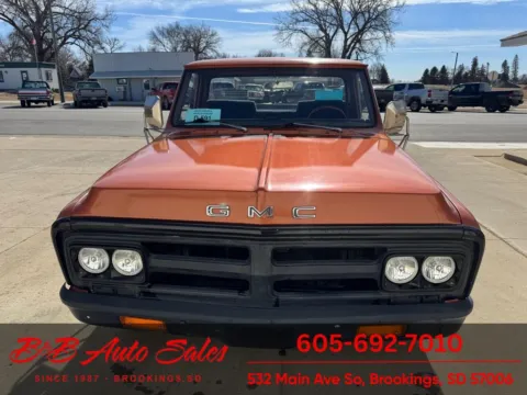 More photos of 1971 GMC C20 Longhorn at B & B Auto Sales, SD