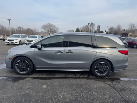 More photos of 2022 Honda Odyssey Elite at B & B Auto Sales, SD