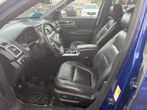 Photos of 2015 Ford Explorer XLT for sale in Brookings, SD at B & B Auto Sales