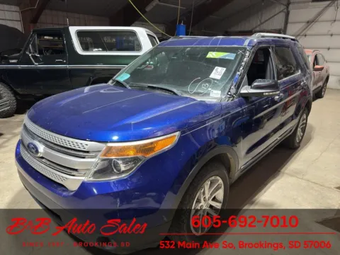 Blue 2015 Ford Explorer XLT for sale in Brookings, SD
