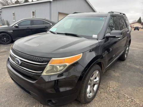 Another view of 2015 Ford Explorer Limited for sale in Brookings, SD at B & B Auto Sales