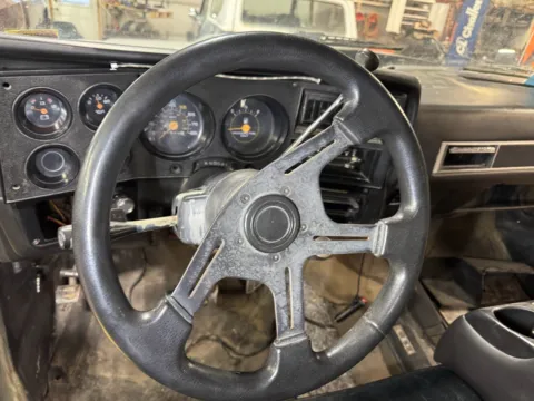 More photos of 1986 Chevrolet K10 at B & B Auto Sales, SD