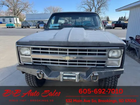 Another view of 1986 Chevrolet K10 Shortbox 4x4 for sale in Brookings, SD at B & B Auto Sales