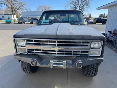 Another view of 1986 Chevrolet K10 for sale in Brookings, SD at B & B Auto Sales
