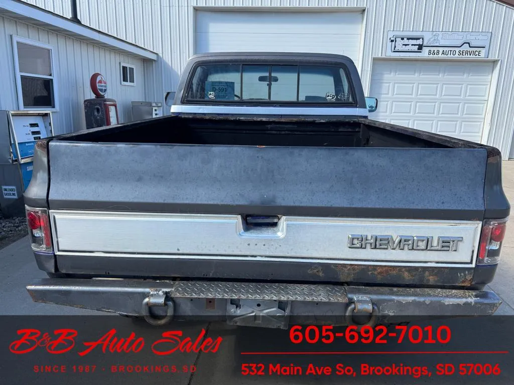1986 Chevrolet K10 - Photo 8