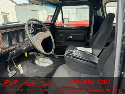 Photos of 1979 Ford Bronco for sale in Brookings, SD at B & B Auto Sales