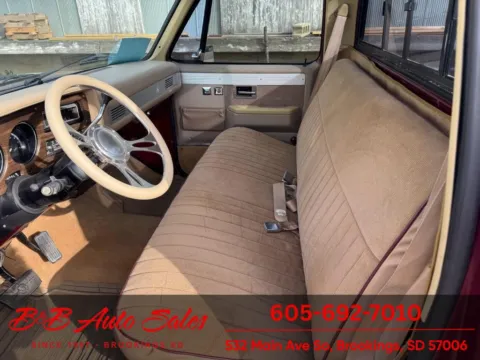 Photos of 1982 GMC C1500 Shortbox for sale in Brookings, SD at B & B Auto Sales
