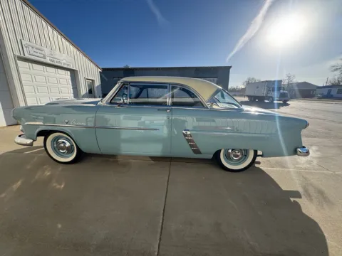 More photos of 1952 Ford Crestline Victoria at B & B Auto Sales, SD