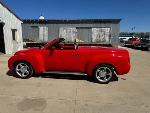 More photos of 2004 Chevrolet SSR LS at B & B Auto Sales, SD