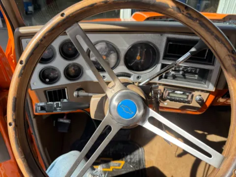 More photos of 1985 Chevrolet C10 at B & B Auto Sales, SD