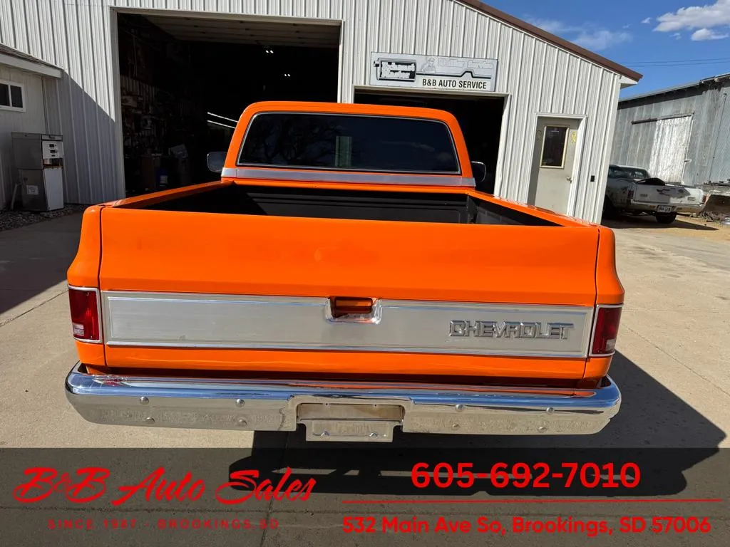 1985 Chevrolet C10 - Photo 9