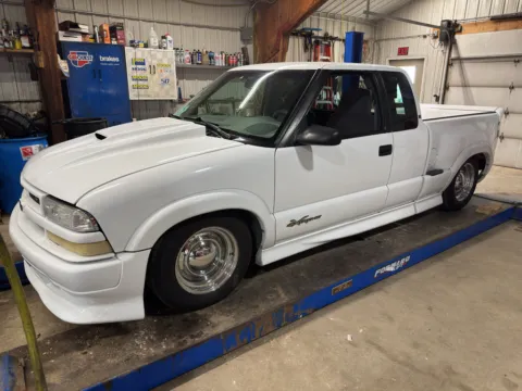 White 1999 Chevrolet S10 LS Xtreme for sale in Brookings, SD