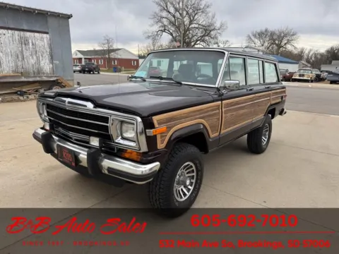 Another view of 1989 Jeep Grand Wagoneer 4WD for sale in Brookings, SD at B & B Auto Sales