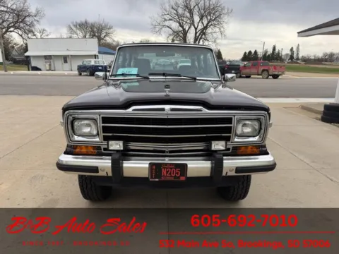Photos of 1989 Jeep Grand Wagoneer 4WD for sale in Brookings, SD at B & B Auto Sales