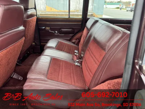 More photos of 1989 Jeep Grand Wagoneer 4WD at B & B Auto Sales, SD