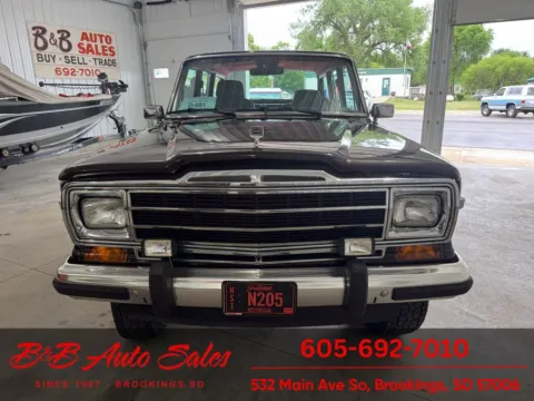 Another view of 1989 Jeep Grand Wagoneer 4WD for sale in Brookings, SD at B & B Auto Sales