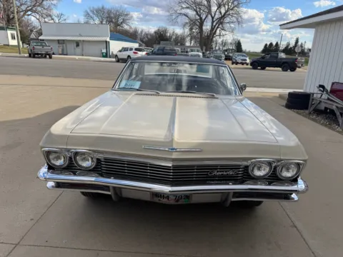 Photos of 1965 Chevrolet Caprice for sale in Brookings, SD at B & B Auto Sales