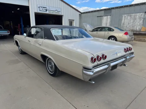 More photos of 1965 Chevrolet Caprice at B & B Auto Sales, SD