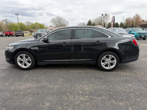 More photos of 2013 Ford Taurus SEL at B & B Auto Sales, SD
