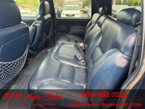 More photos of 1997 Chevrolet Suburban LT at B & B Auto Sales, SD