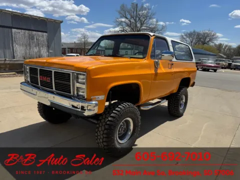 More photos of 1975 GMC Jimmy Custom at B & B Auto Sales, SD