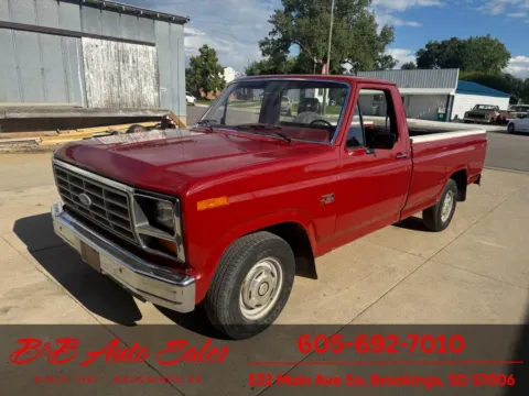 More photos of 1986 Ford F-150 at B & B Auto Sales, SD