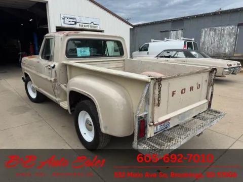More photos of 1967 Ford F-100 at B & B Auto Sales, SD
