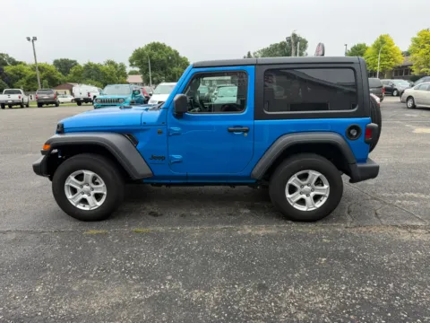 More photos of 2022 Jeep Wrangler Sport S at B & B Auto Sales, SD