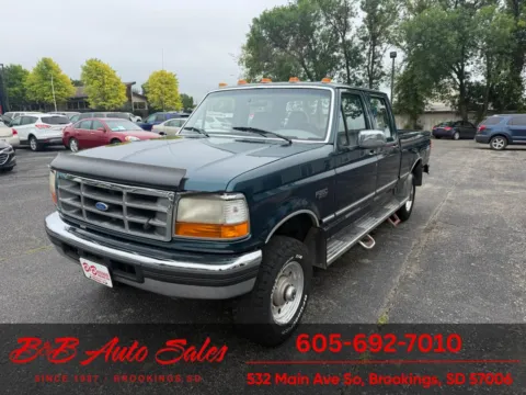 Another view of 1997 Ford F-250 XL for sale in Brookings, SD at B & B Auto Sales