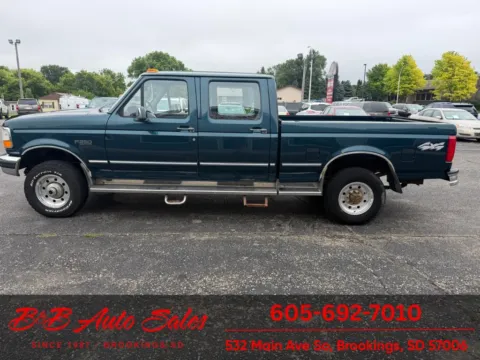 More photos of 1997 Ford F-250 XL at B & B Auto Sales, SD
