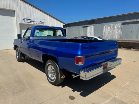More photos of 1973 Chevrolet K20 Cheyenne at B & B Auto Sales, SD