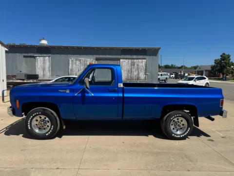 More photos of 1973 Chevrolet K20 Cheyenne at B & B Auto Sales, SD