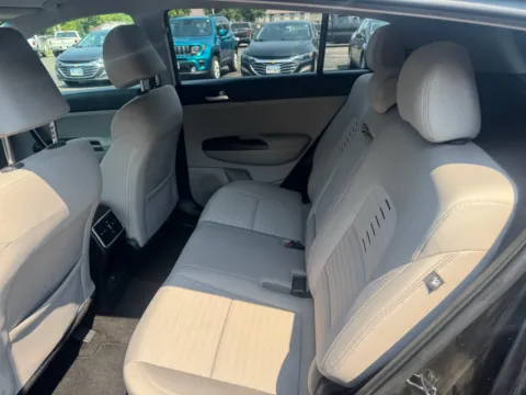 More photos of 2020 Kia Sportage LX at B & B Auto Sales, SD