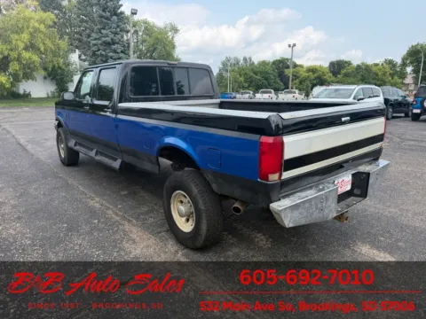 More photos of 1993 Ford F-350 XL at B & B Auto Sales, SD
