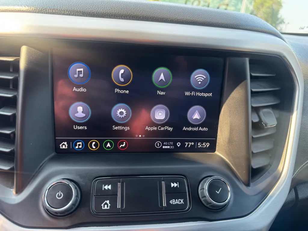 2023 GMC Acadia SLT - Photo 21