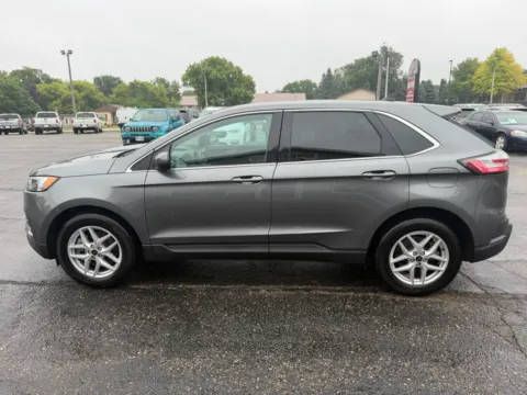 More photos of 2023 Ford Edge SEL at B & B Auto Sales, SD