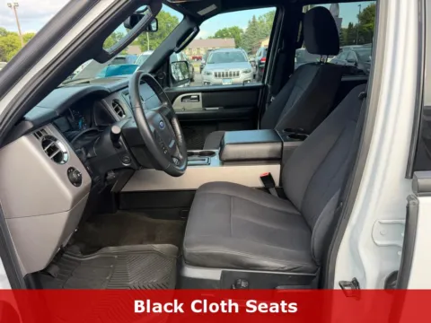 Photos of 2017 Ford Expedition XLT for sale in Brookings, SD at B & B Auto Sales