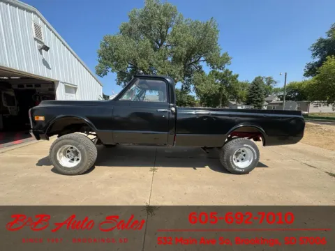 More photos of 1972 Chevrolet K10 at B & B Auto Sales, SD
