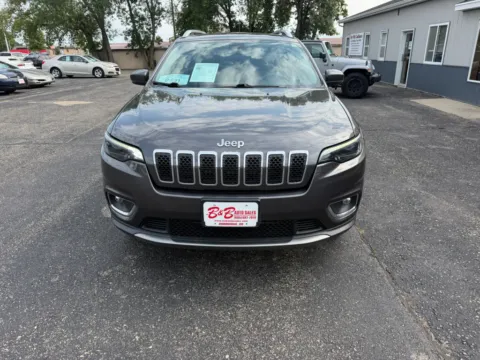Another view of 2020 Jeep Cherokee Limited for sale in Brookings, SD at B & B Auto Sales