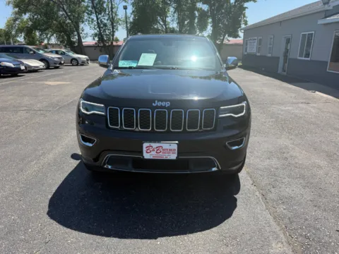 Another view of 2021 Jeep Grand Cherokee Limited for sale in Brookings, SD at B & B Auto Sales