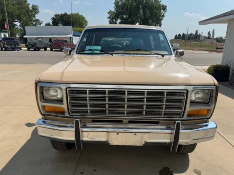 Photos of 1985 Ford Bronco for sale in Brookings, SD at B & B Auto Sales