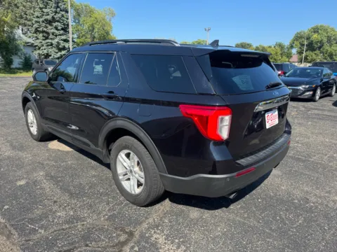 More photos of 2021 Ford Explorer XLT at B & B Auto Sales, SD